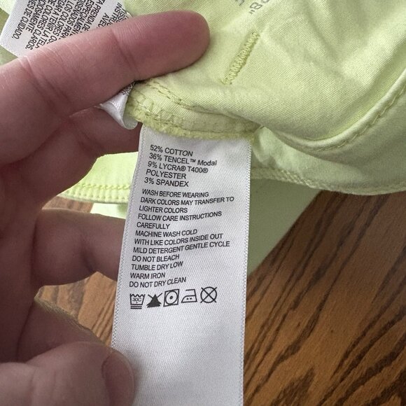 Tommy Bahama Women 6 Lime Pop Boracay Beach High Rise Ankle Jeans NWT - Picture 15 of 16